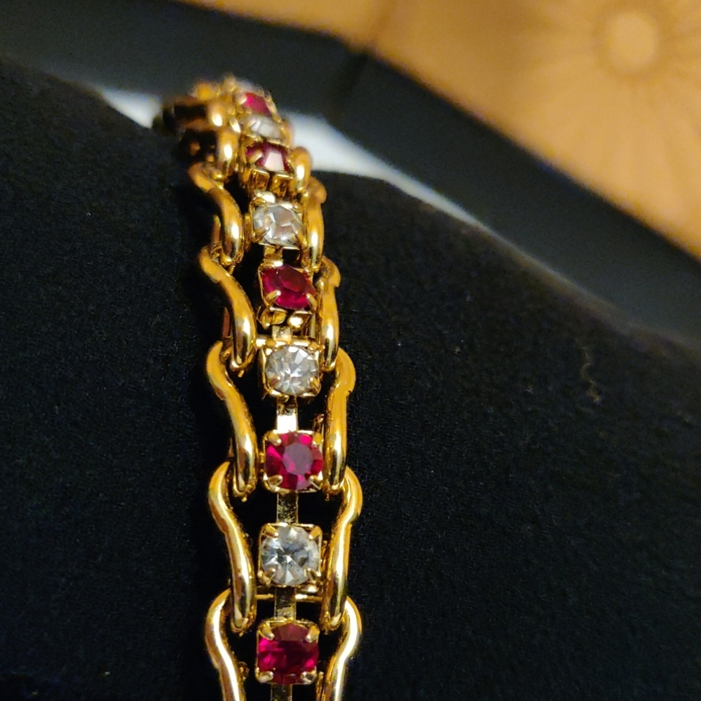 Gold and rhinestone link bracelet (#27)